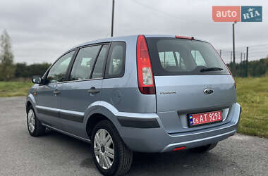 Хэтчбек Ford Fusion 2006 в 