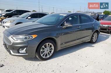 Ford Fusion 2018