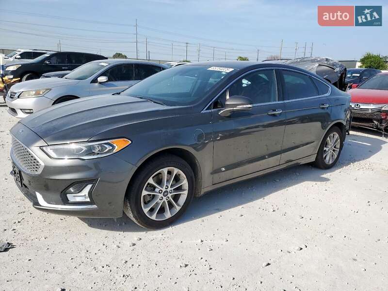 Ford Fusion 2018