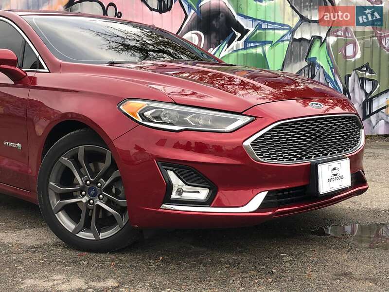 Седан Ford Fusion 2019 в Киеве