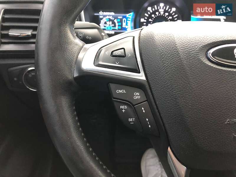 Седан Ford Fusion 2019 в Киеве