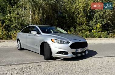 Седан Ford Fusion 2014 в 