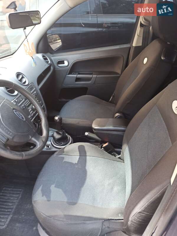 Хэтчбек Ford Fusion 2011 в Одессе