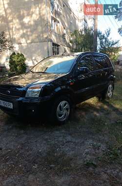 Хетчбек Ford Fusion 2010 в 