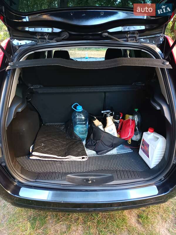 Хетчбек Ford Fusion 2010 в Ірпені