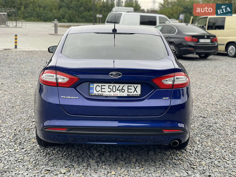 Седан Ford Fusion 2015 в Чернівцях