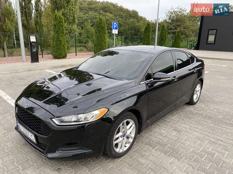 Седан Ford Fusion 2013 в Кременчуці