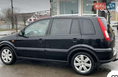 Хэтчбек Ford Fusion 2006 в 