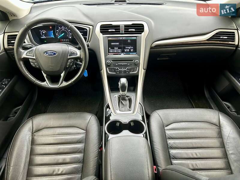 Седан Ford Fusion 2016 в Києві