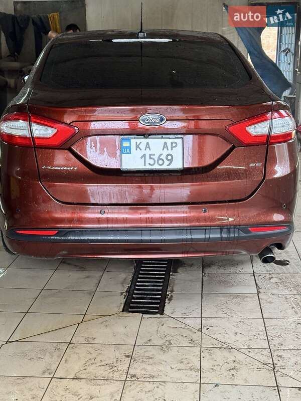 Седан Ford Fusion 2016 в Липовій Долині