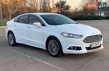 Седан Ford Fusion 2015 в  фото 9 Седан Ford Fusion 2015 в