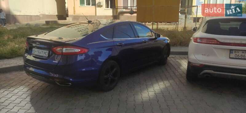 Седан Ford Fusion 2012 в Южном фото 2 Седан Ford Fusion 2012 в Южном