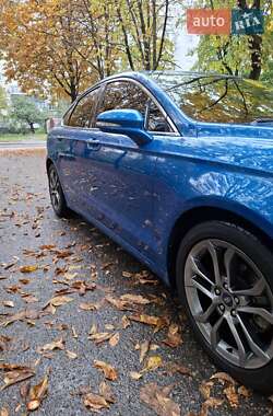 Седан Ford Fusion 2018 в 