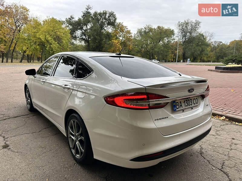 Седан Ford Fusion 2017 в Кропивницком