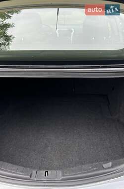 Седан Ford Fusion 2015 в 