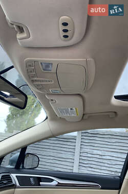 Седан Ford Fusion 2014 в 