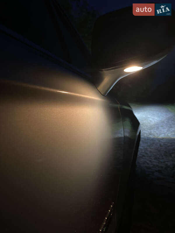 Седан Ford Fusion 2014 в Тернополі