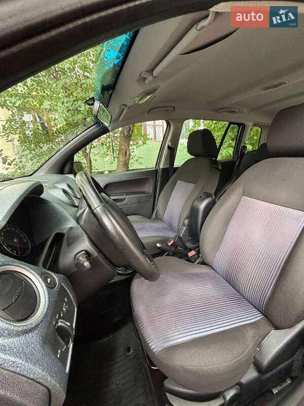 Хэтчбек Ford Fusion 2008 в Львове фото 9 Хэтчбек Ford Fusion 2008 в Львове
