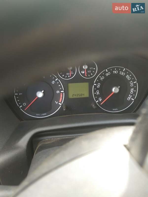 Хэтчбек Ford Fusion 2008 в Камне-Каширском