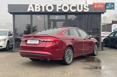 Седан Ford Fusion 2016 в 