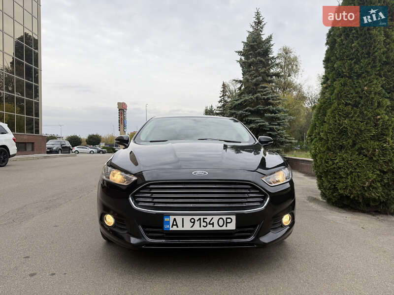 Седан Ford Fusion 2015 в Киеве