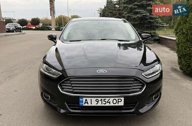 Седан Ford Fusion 2015 в 