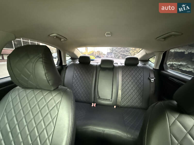 Седан Ford Fusion 2015 в Киеве
