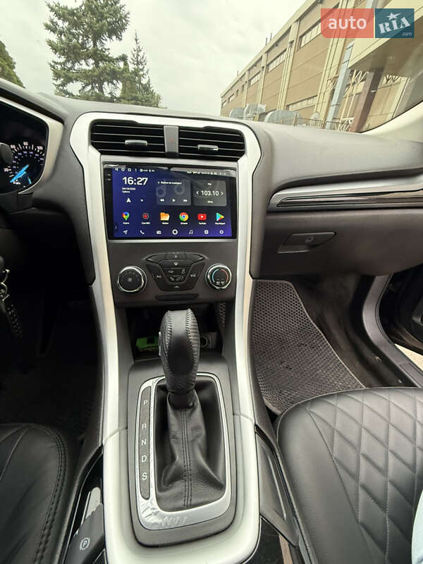Седан Ford Fusion 2015 в Киеве