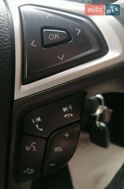 Седан Ford Fusion 2014 в 