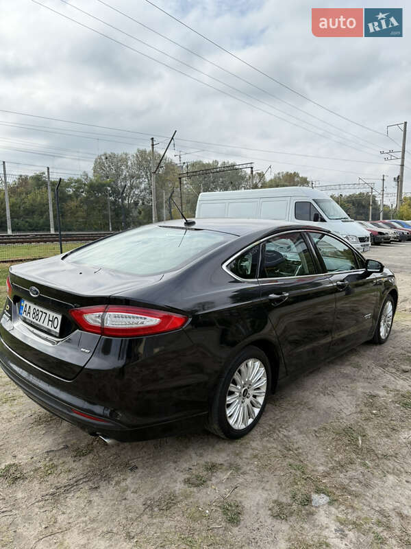 Седан Ford Fusion 2014 в Киеве