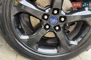 Седан Ford Fusion 2014 в 