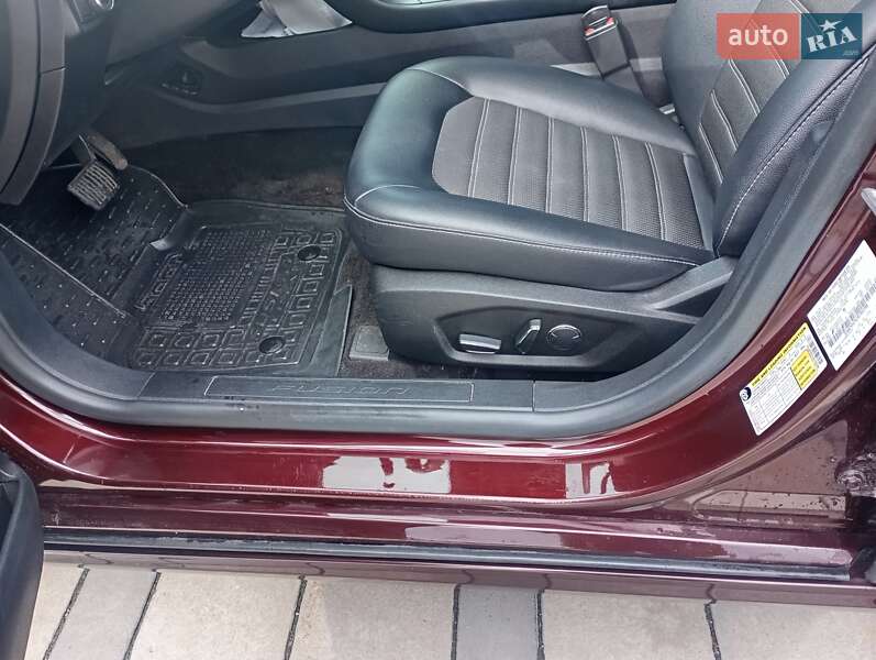 Седан Ford Fusion 2018 в Виннице