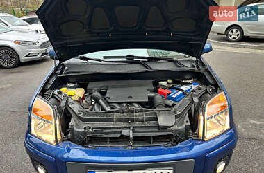 Хэтчбек Ford Fusion 2008 в 
