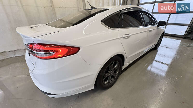 Седан Ford Fusion 2018 в Києві