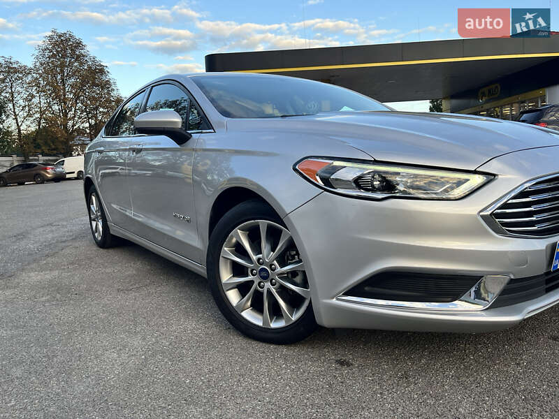 Седан Ford Fusion 2017 в Киеве