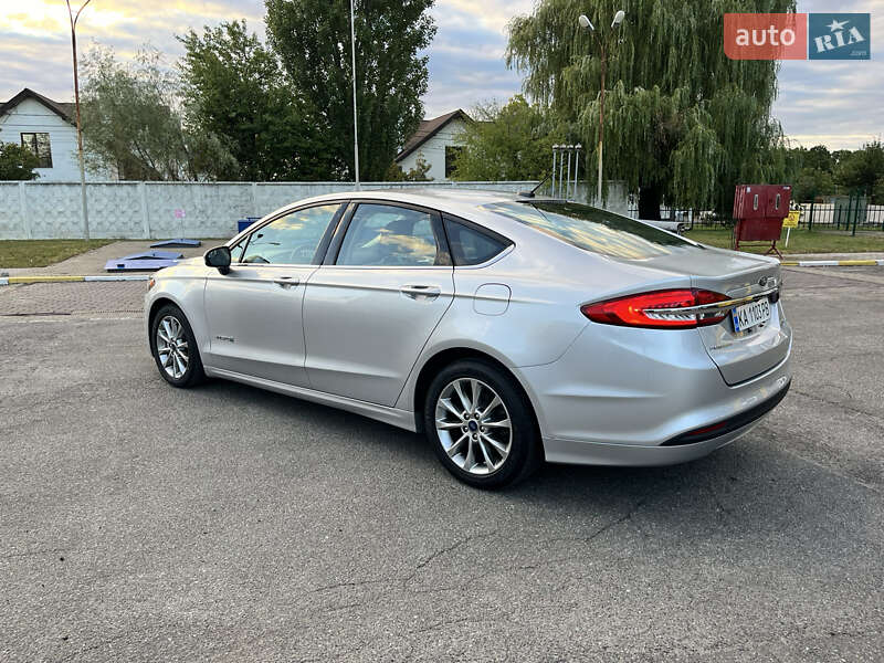 Седан Ford Fusion 2017 в Киеве