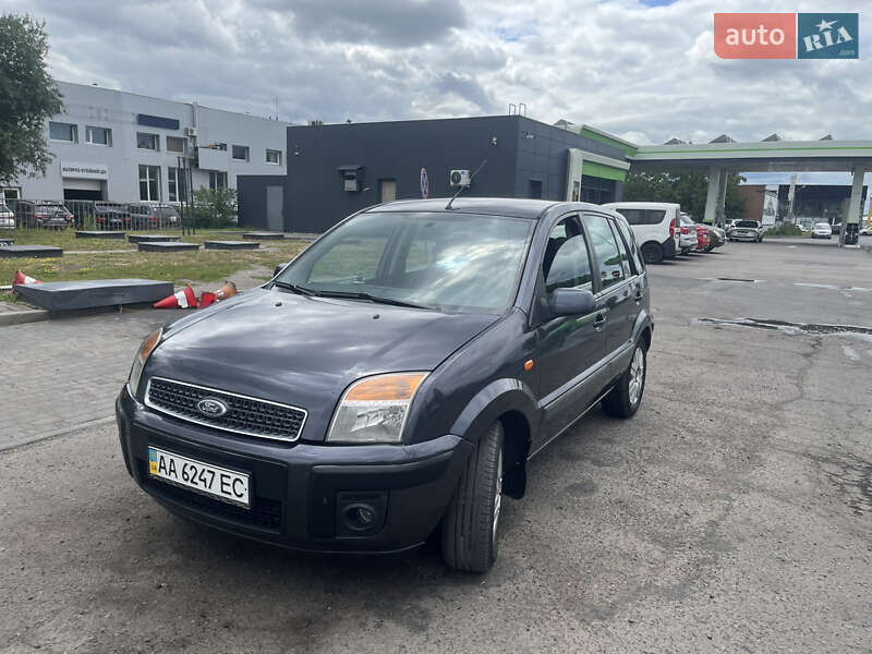 Хетчбек Ford Fusion 2007 в Полтаві