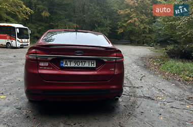 Седан Ford Fusion 2016 в 