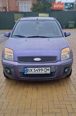 Хэтчбек Ford Fusion 2006 в 