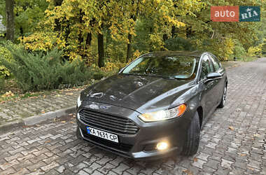 Седан Ford Fusion 2015 в 