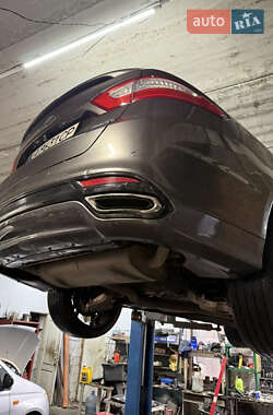 Седан Ford Fusion 2015 в 