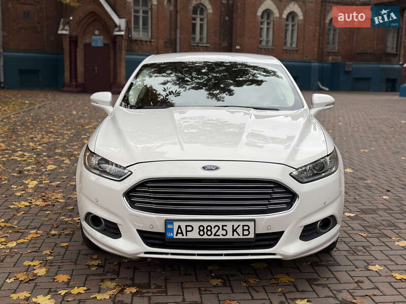 Седан Ford Fusion 2013 в Сумах