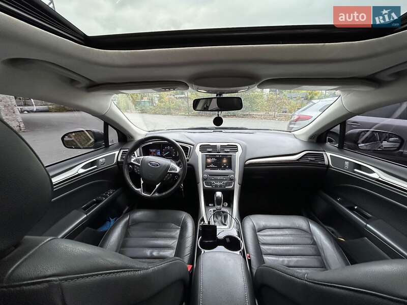 Седан Ford Fusion 2016 в Дніпрі