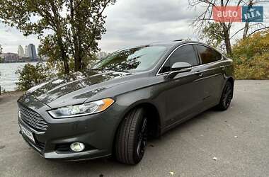 Седан Ford Fusion 2016 в Дніпрі