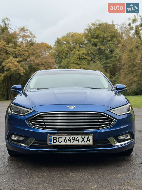 Седан Ford Fusion 2016 в Львові