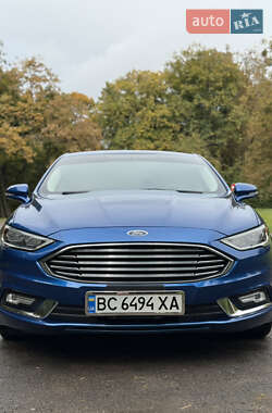 Седан Ford Fusion 2016 в 