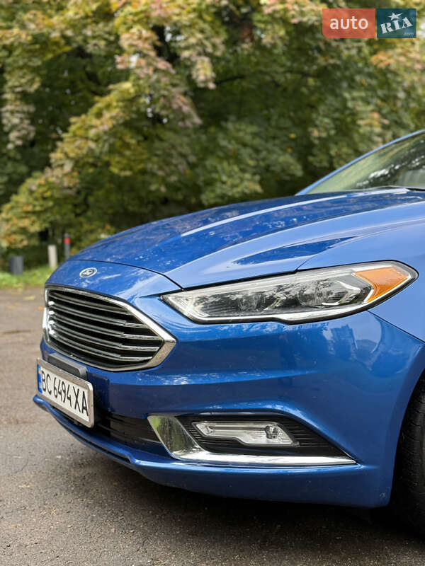Седан Ford Fusion 2016 в Львові