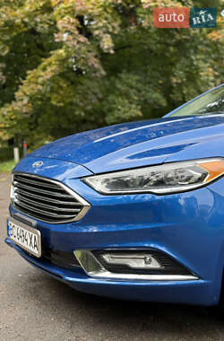 Седан Ford Fusion 2016 в 