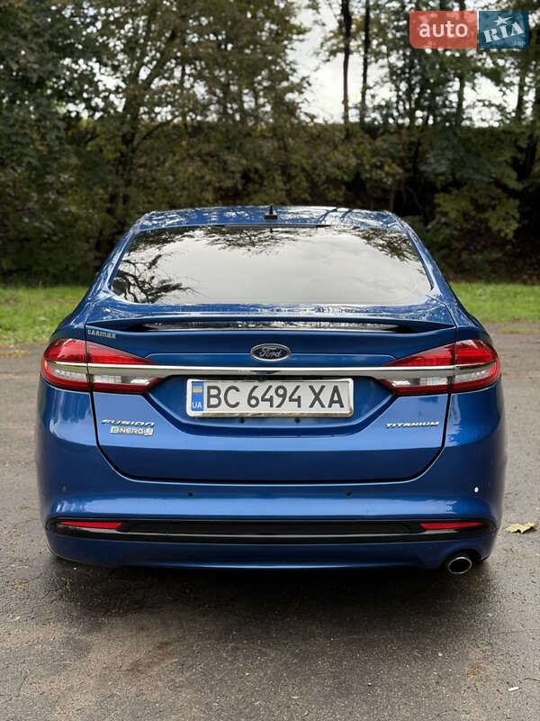 Седан Ford Fusion 2016 в Львові