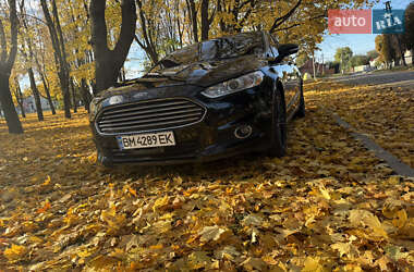 Седан Ford Fusion 2016 в 